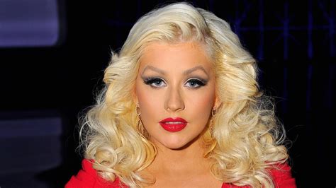 cristina aguilera nuda|Christina Aguilera looks back on dramatic image makeover with。